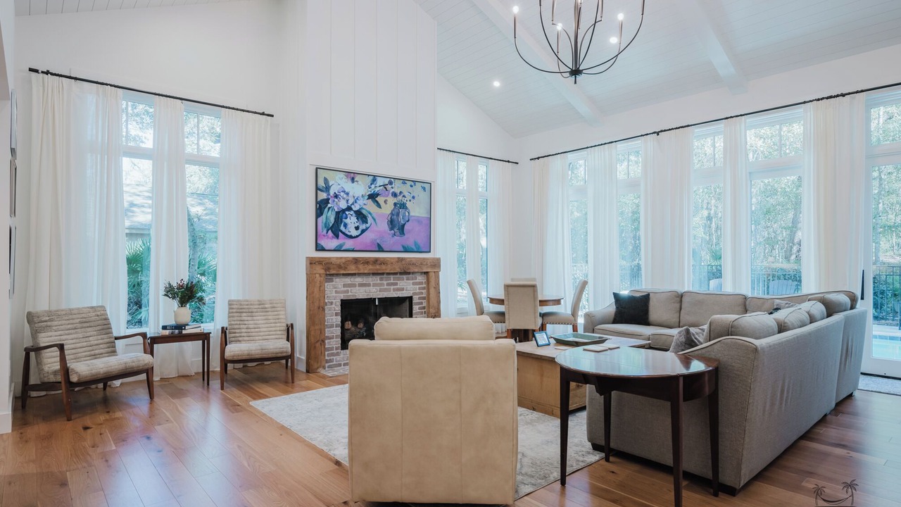 Photo of Livingroom in Lawton Woods