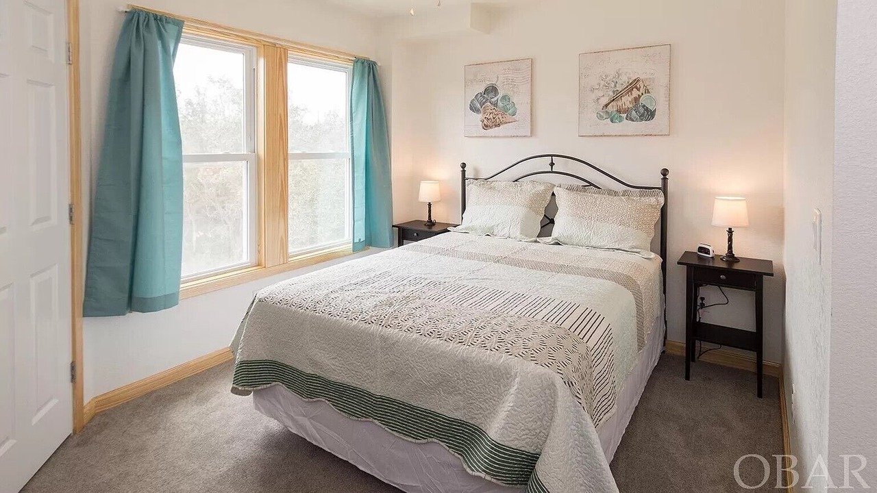 Photo of Bedroom in Carova Beach