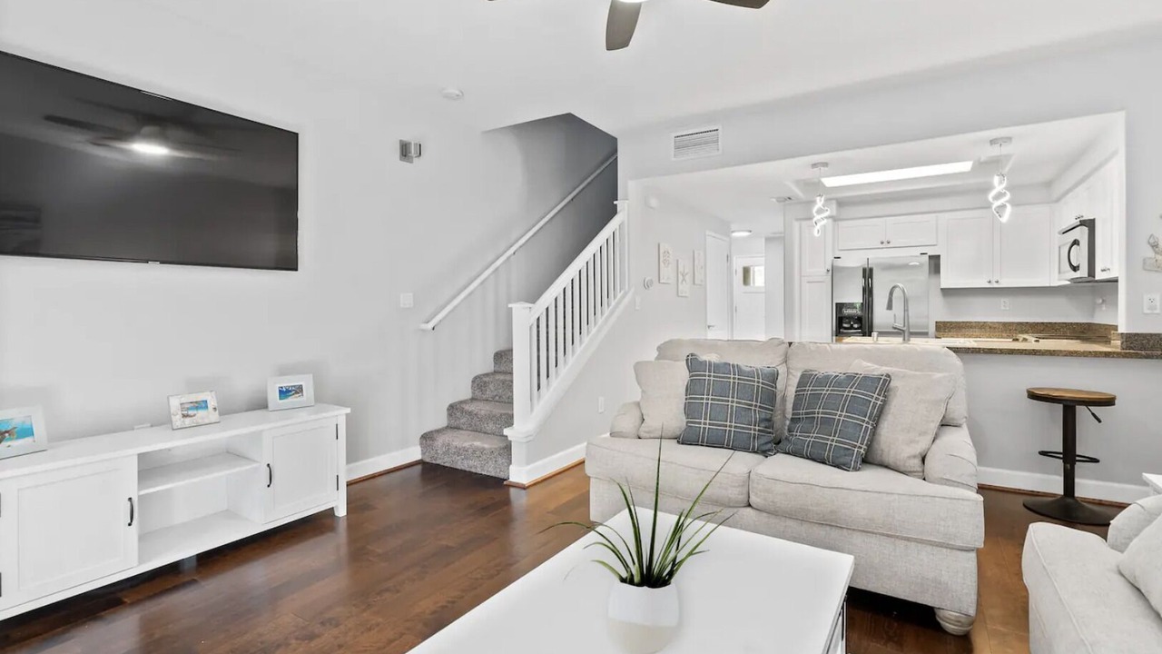 Photo of Livingroom in Kapolei