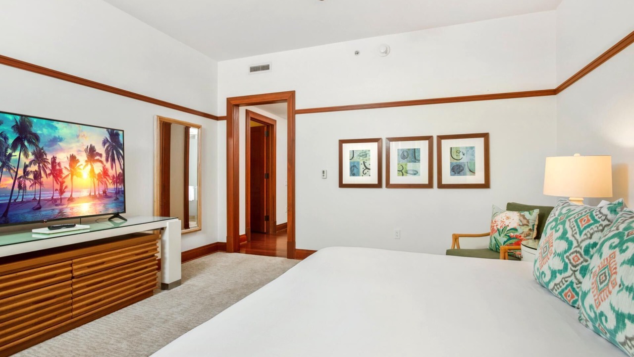 Photo of Bedroom in Montage Kapalua Bay