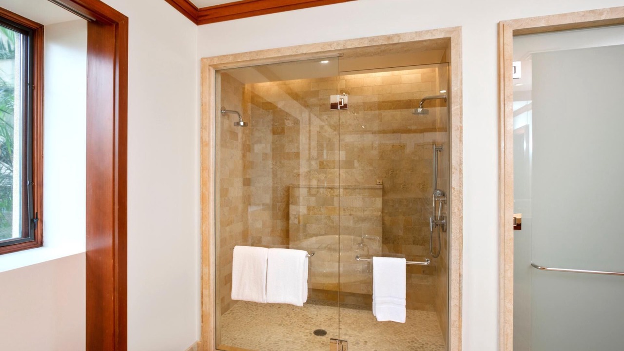 Photo of Bathroom in Montage Kapalua Bay