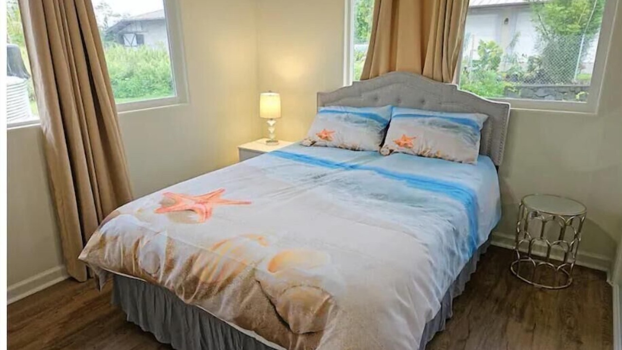 Photo of Bedroom in Keaau