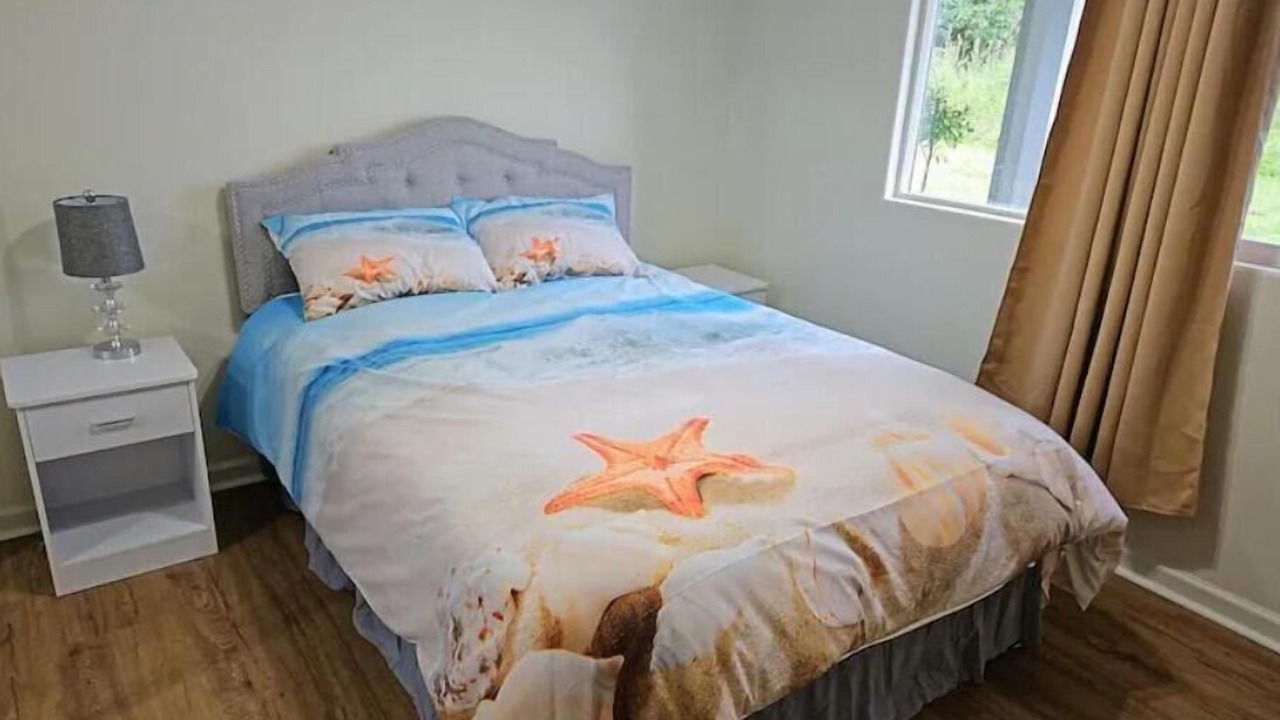 Photo of Bedroom in Keaau