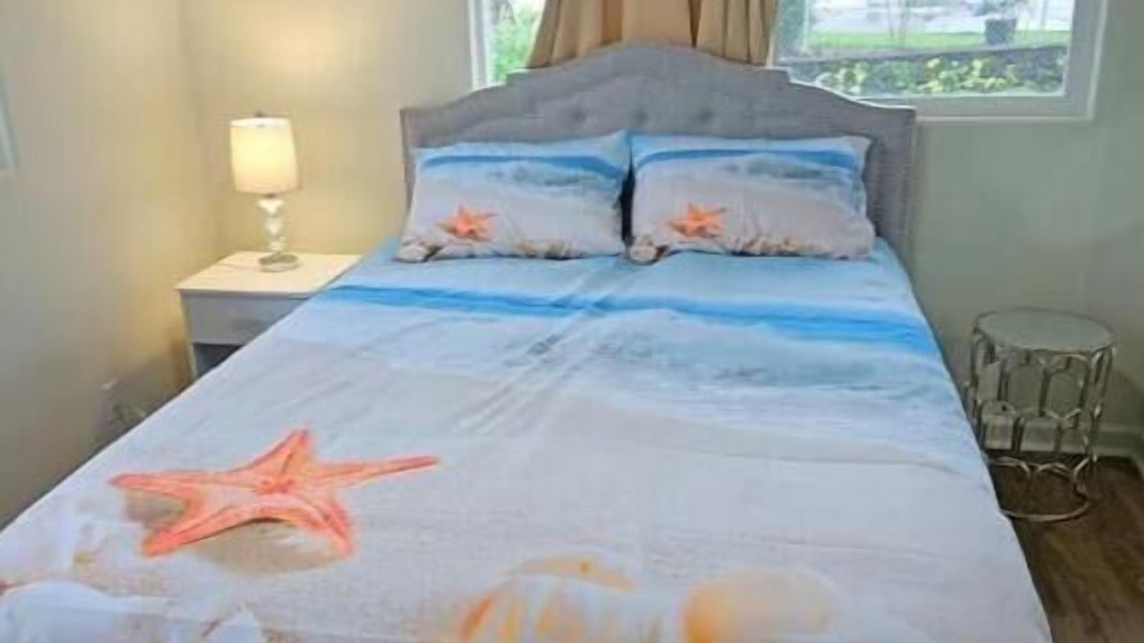Photo of Bedroom in Keaau