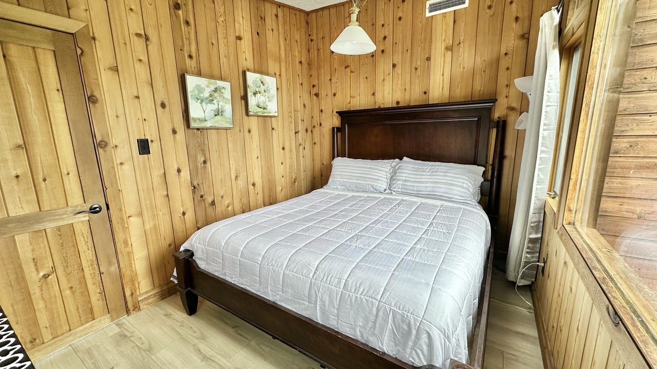 Photo of Bedroom in Campobello