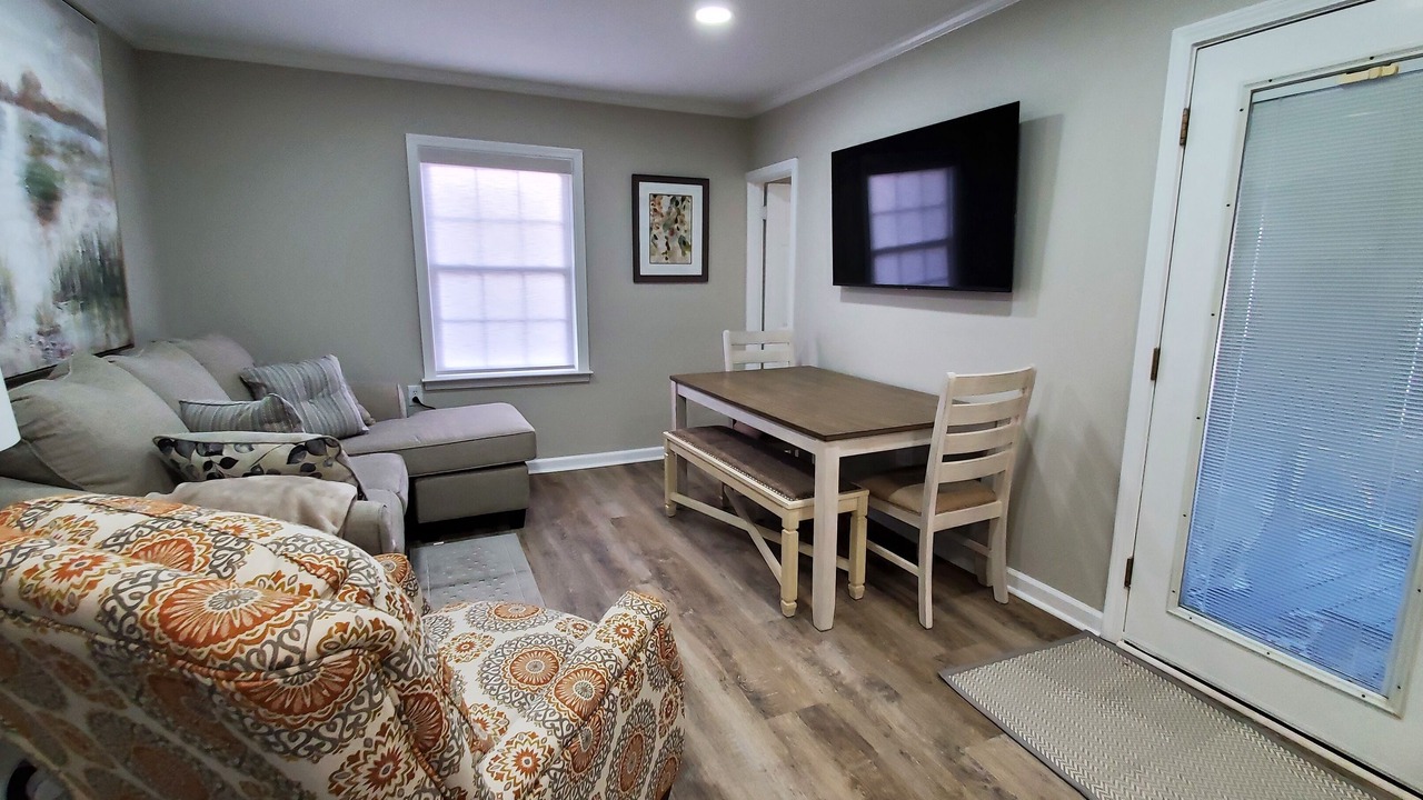 Photo of Livingroom in Lake Secession