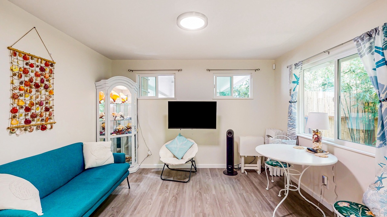 Photo of Livingroom in Nanakuli