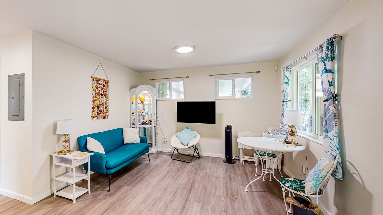 Photo of Livingroom in Nanakuli