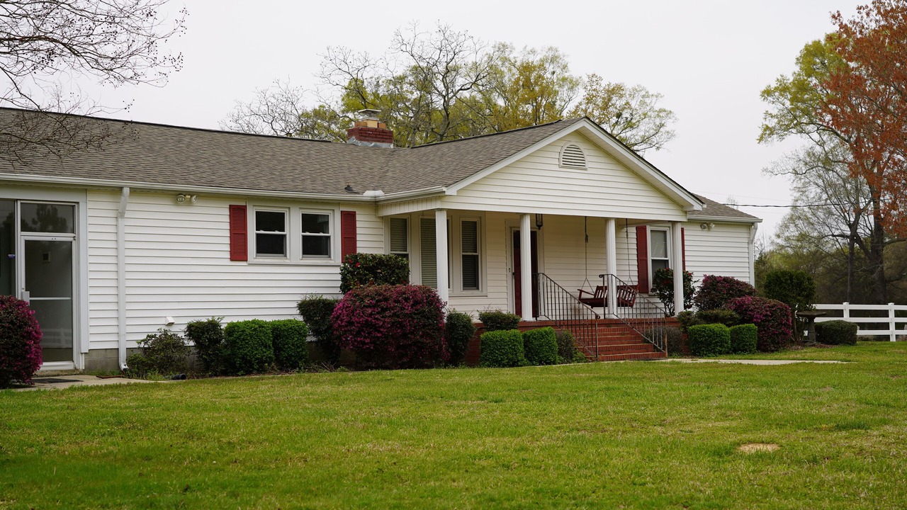 Photo of Outdoor in Clinton
