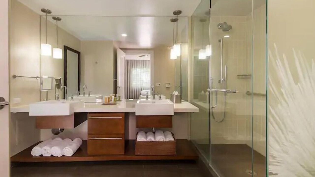 Photo of Bathroom in Waikoloa