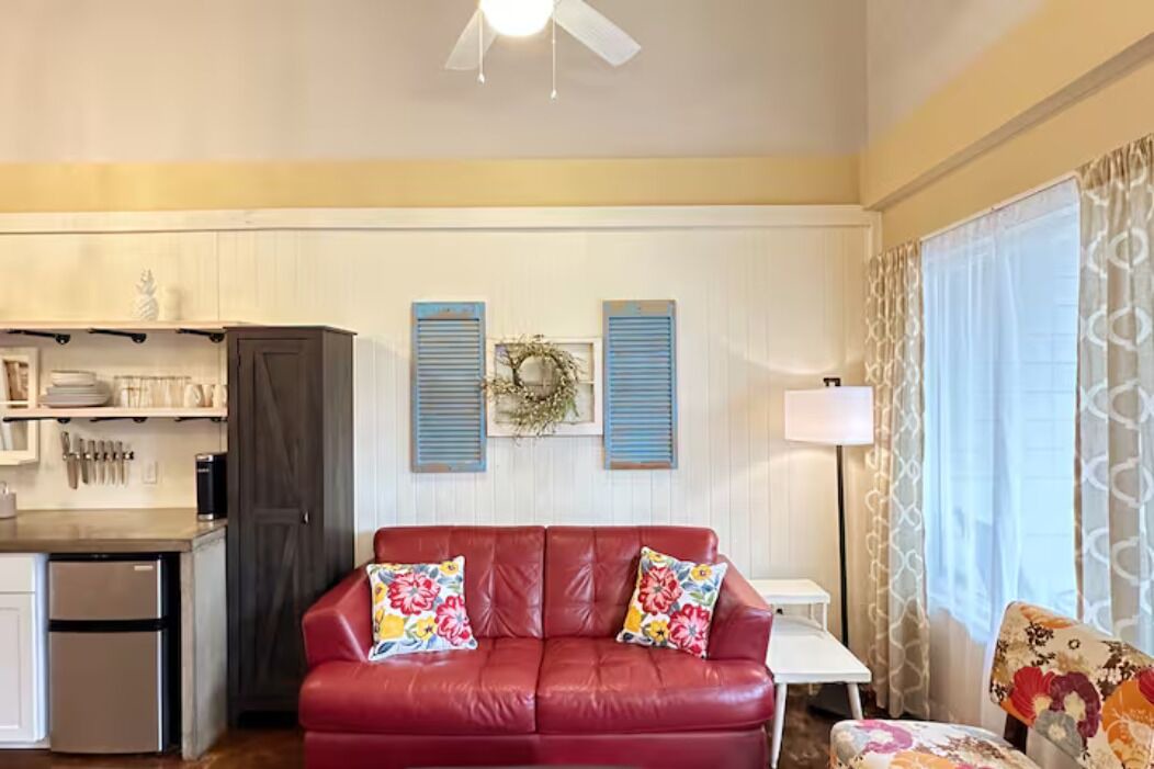 Photo of Livingroom in Demorest