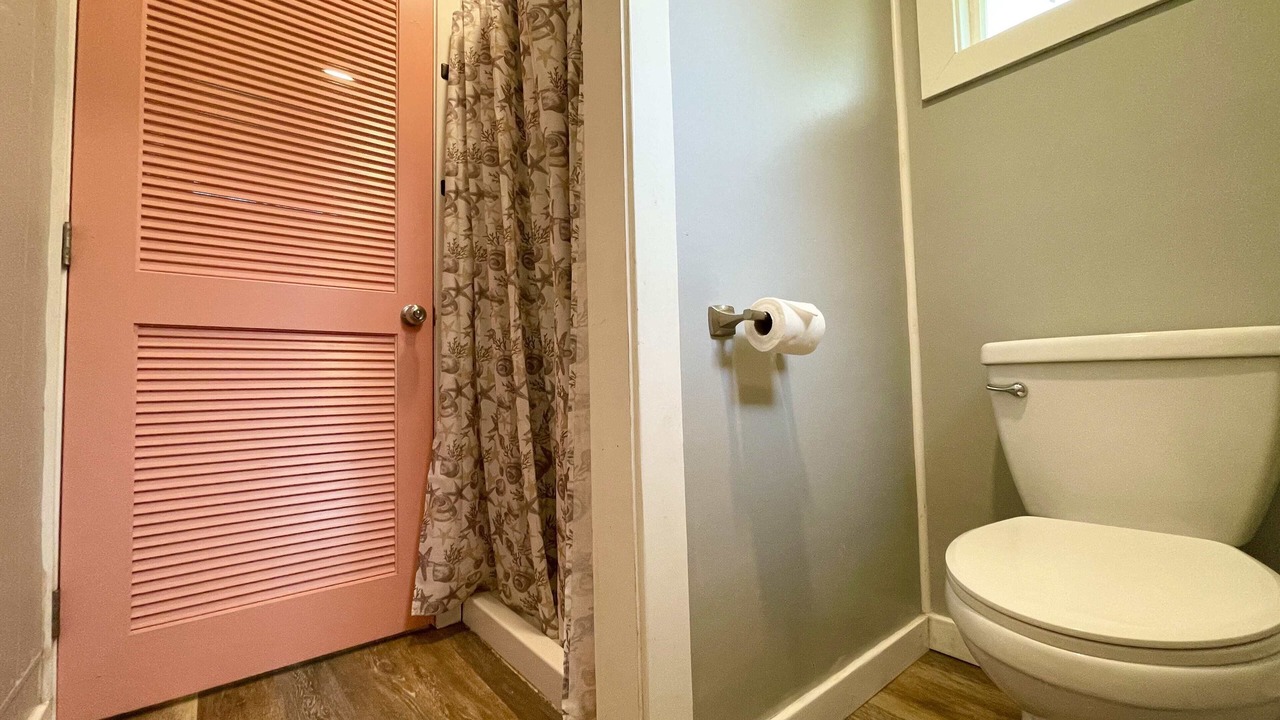 Photo of Bathroom in Pahoa