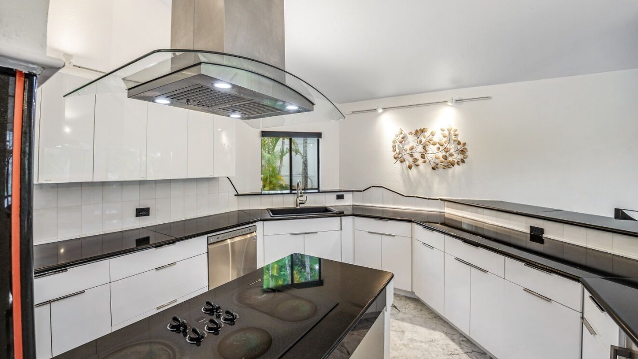 Photo of Kitchen in Kailua