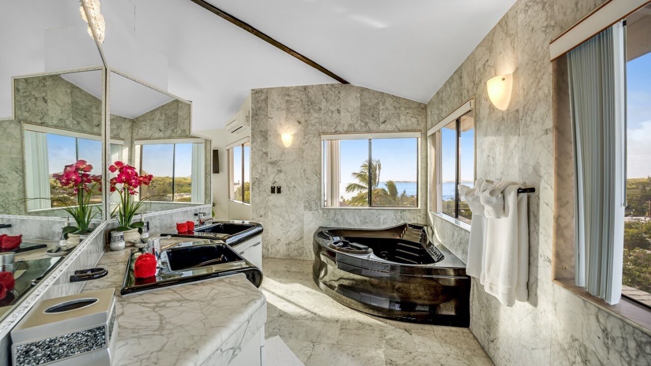 Photo of Bathroom in Kailua