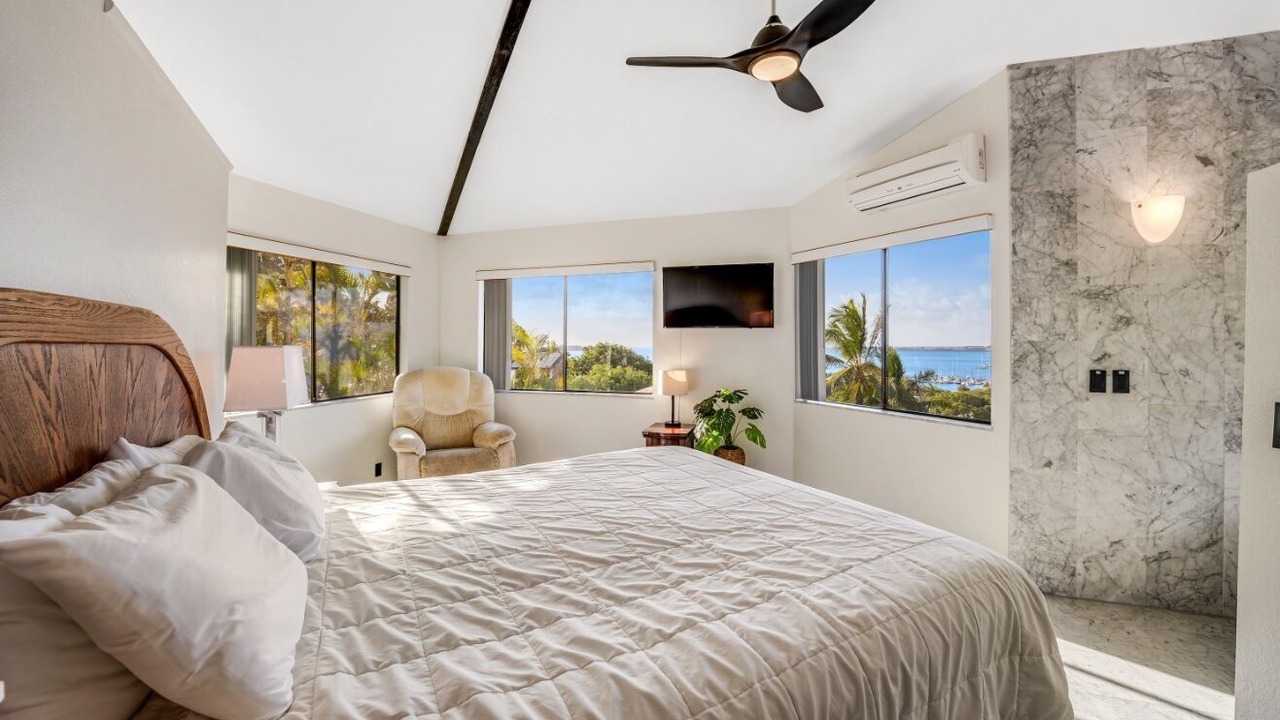 Photo of Bedroom in Kailua