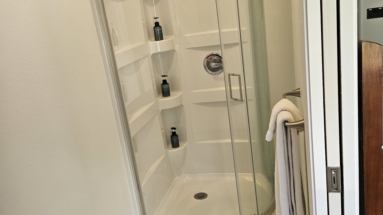 Photo of Bathroom in Kaneohe