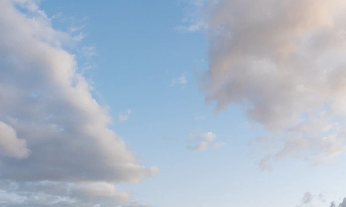 Photo of Others in Kahaluu Bay