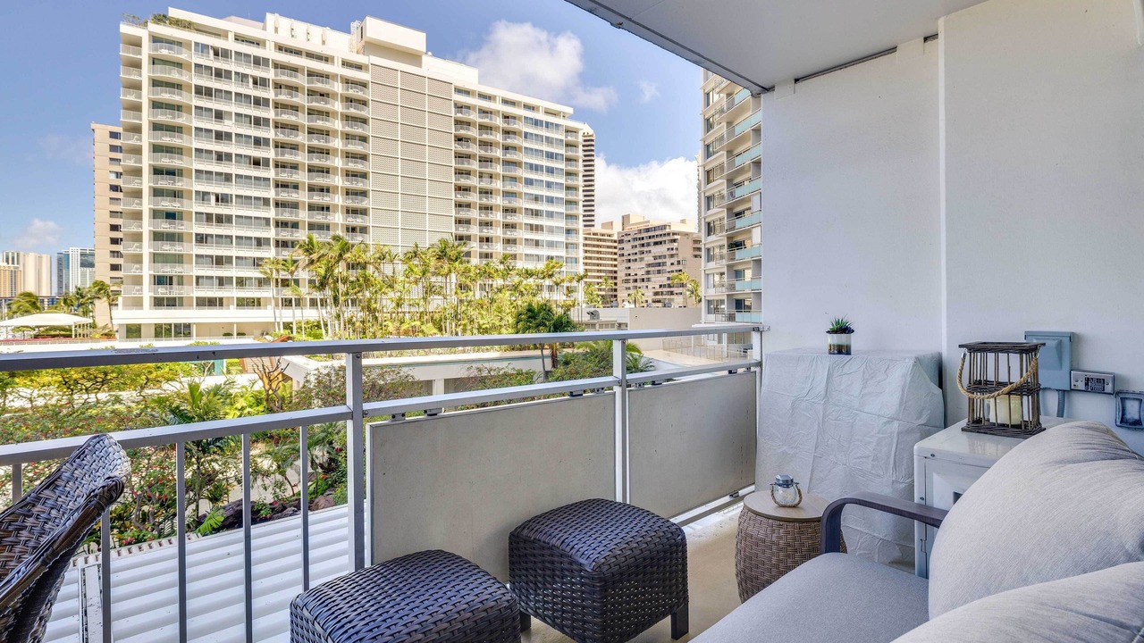 Photo of Patio Balcony in Waikiki