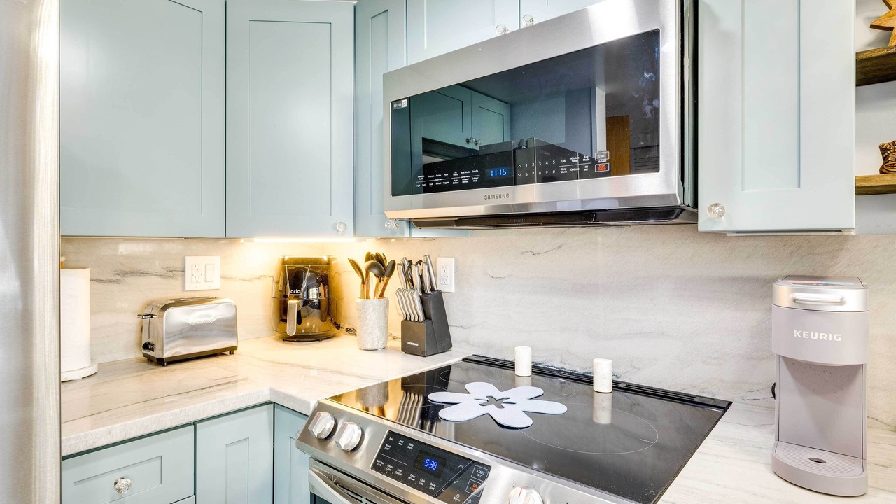 Photo of Kitchen in Waikiki