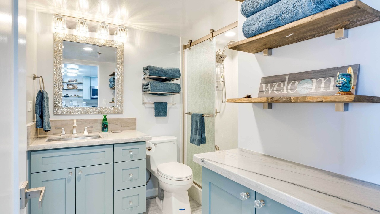 Photo of Bathroom in Waikiki
