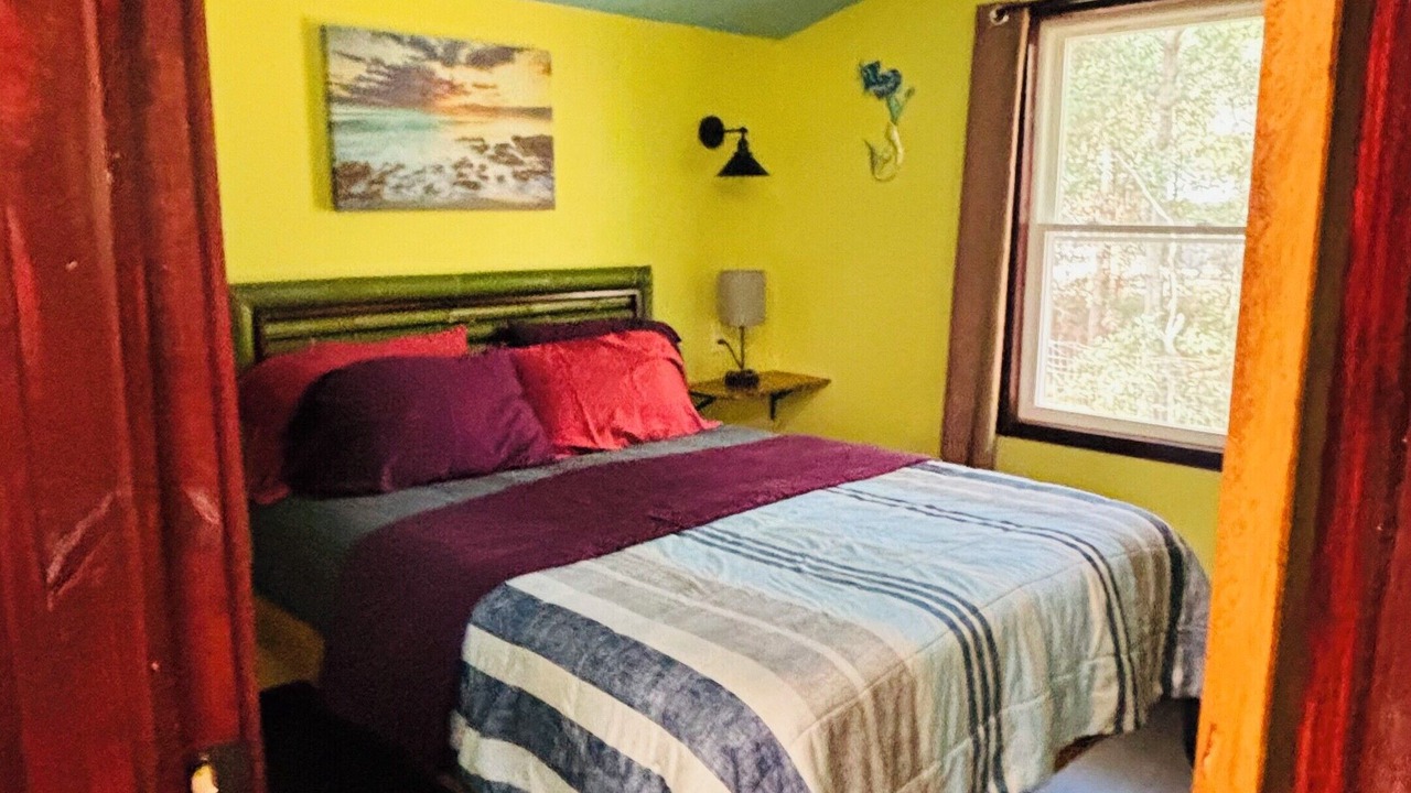 Photo of Bedroom in Supply