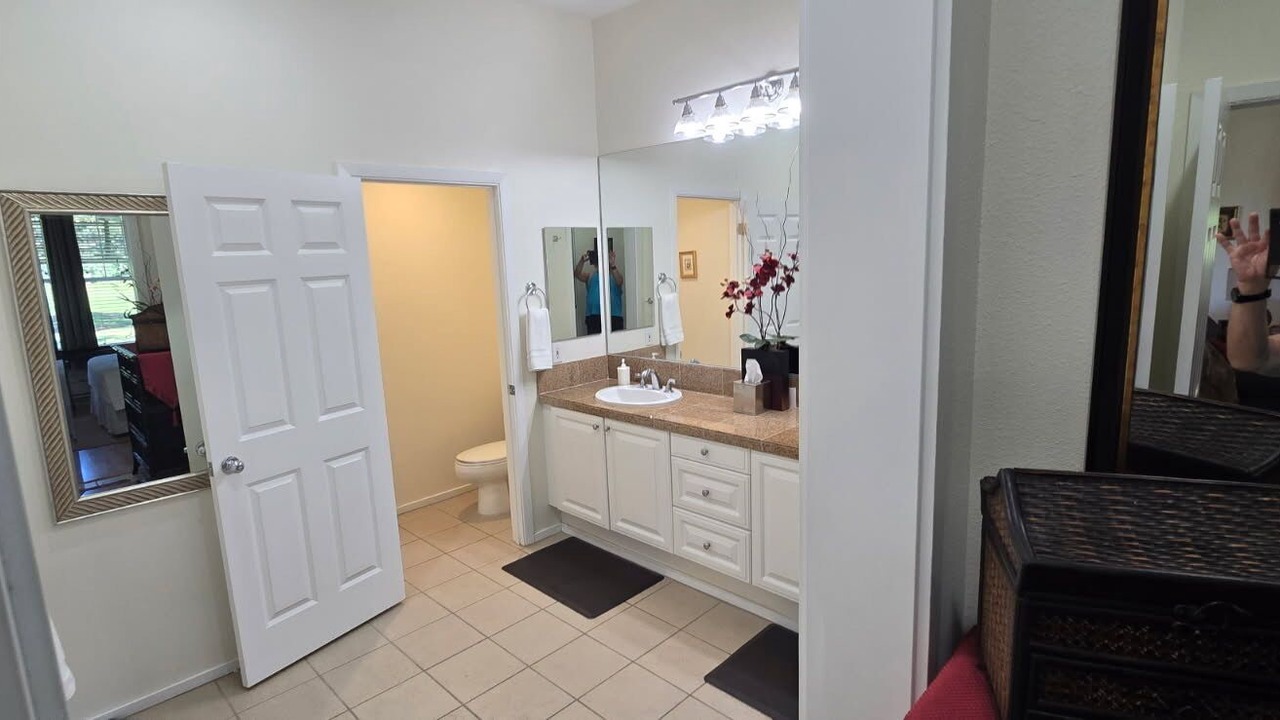 Photo of Bathroom in Kapolei