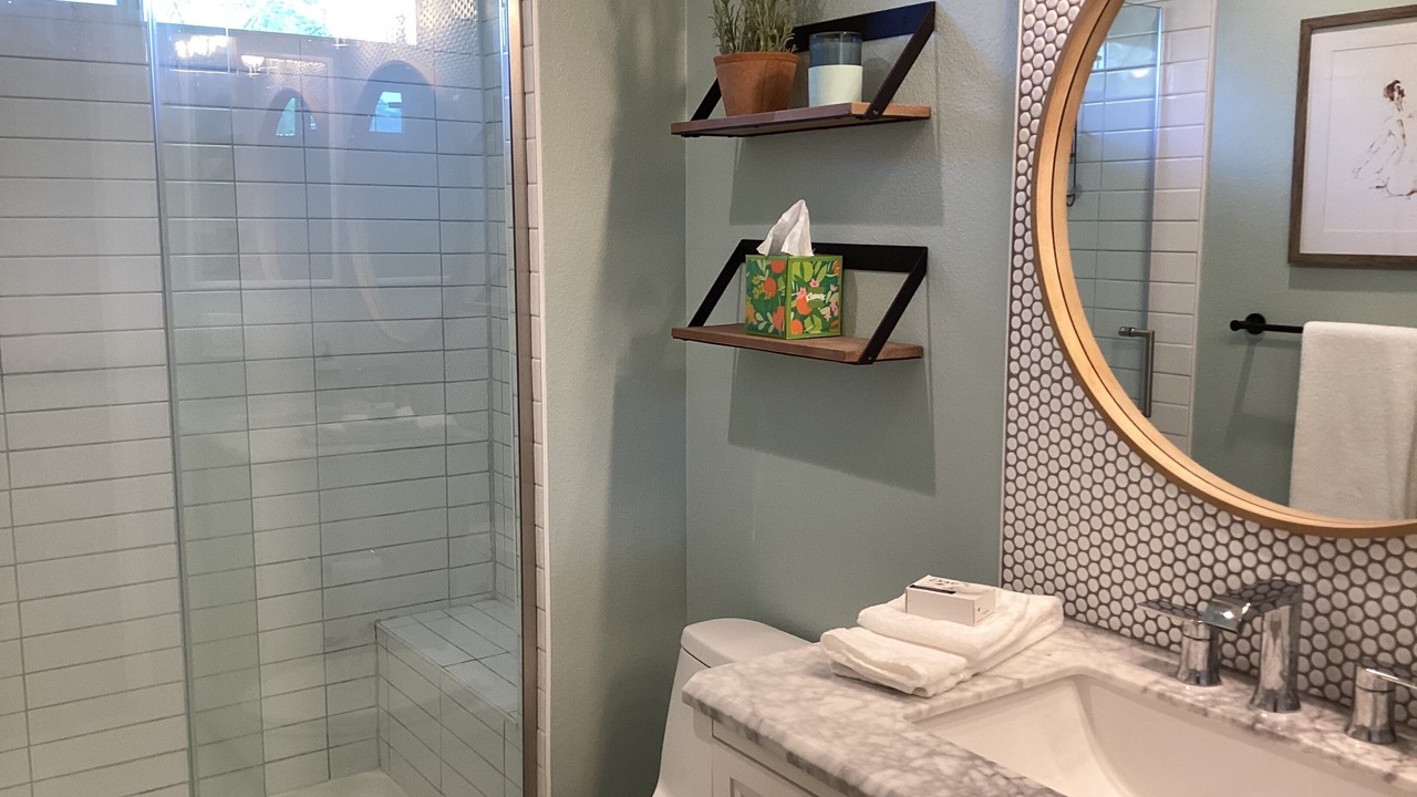 Photo of Bathroom in Kapolei