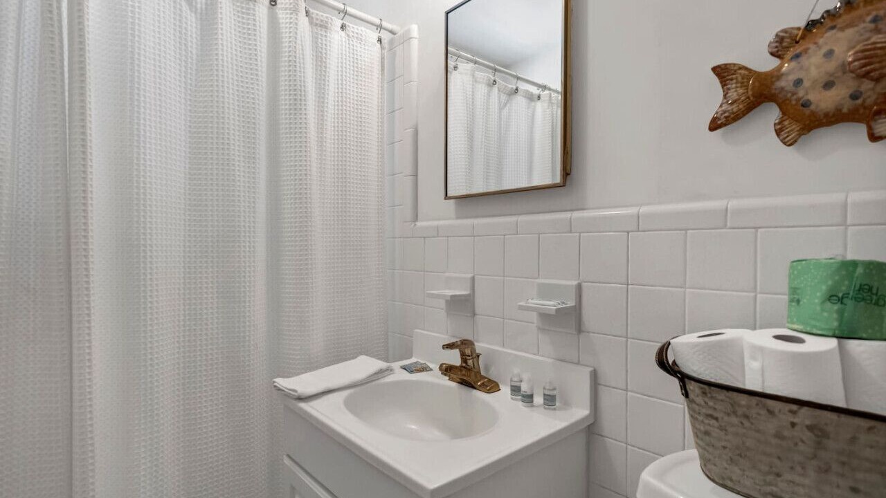 Photo of Bathroom in Chapin