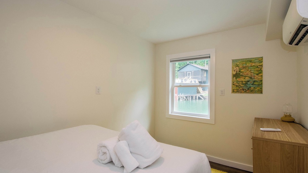 Photo of Bedroom in Lake Lure