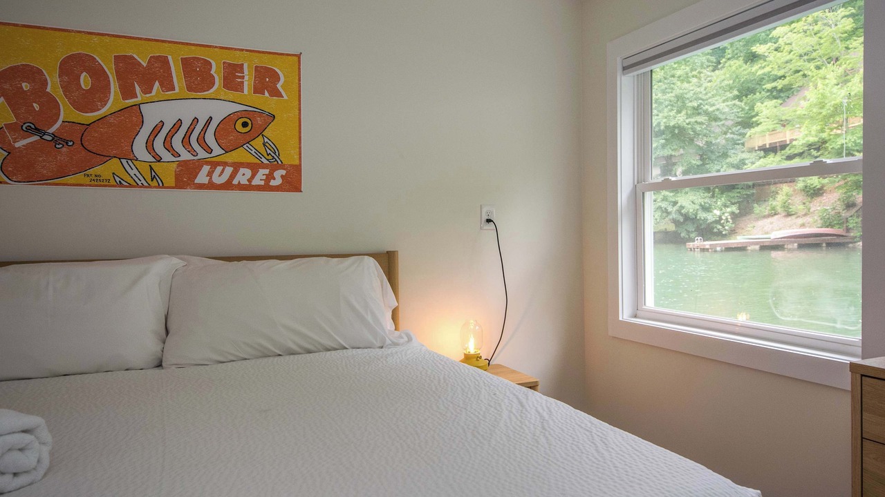 Photo of Bedroom in Lake Lure
