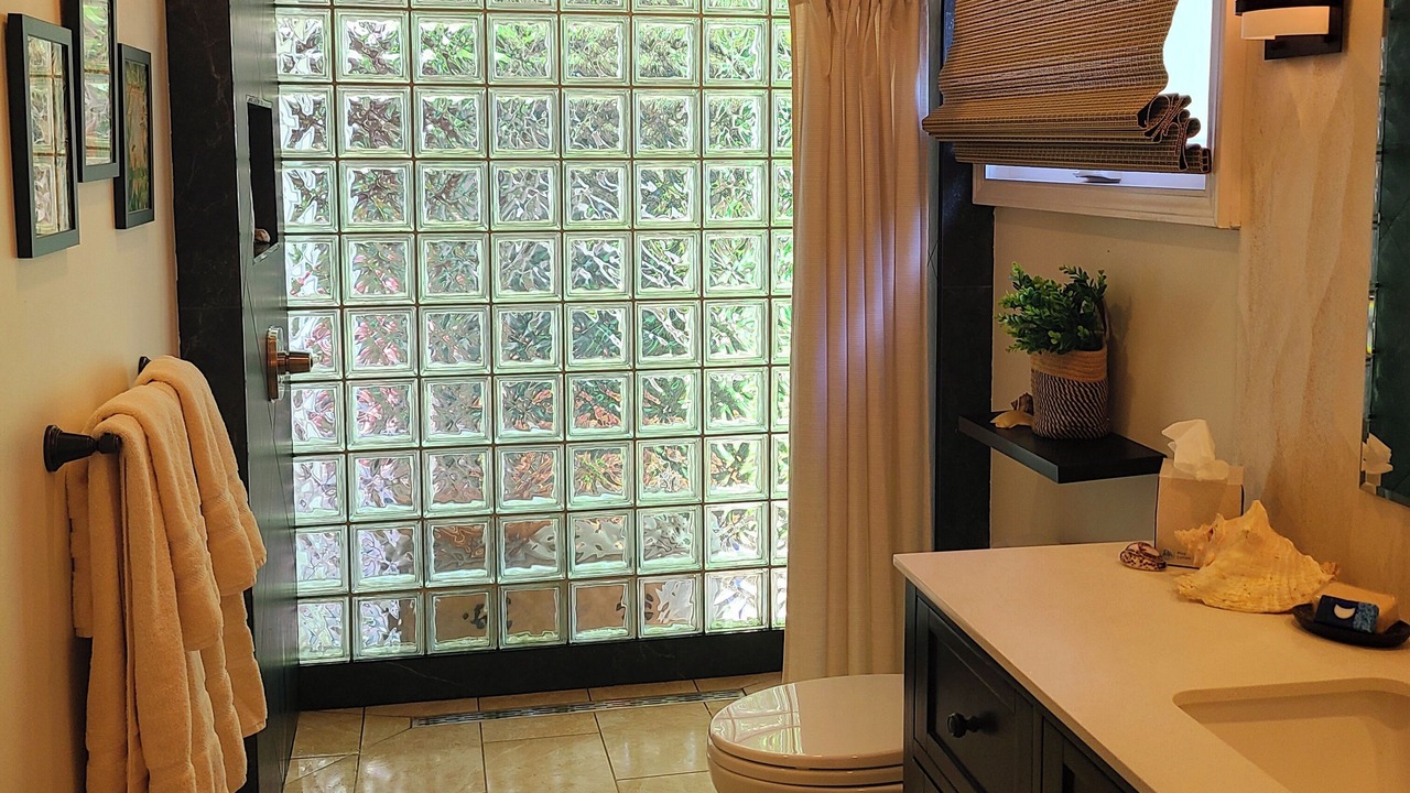 Photo of Bathroom in Lanikai