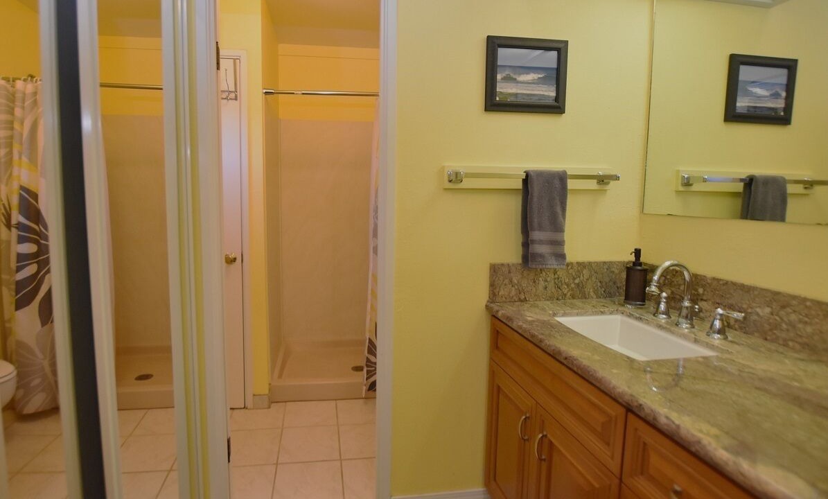 Photo of Bathroom in Waikoloa