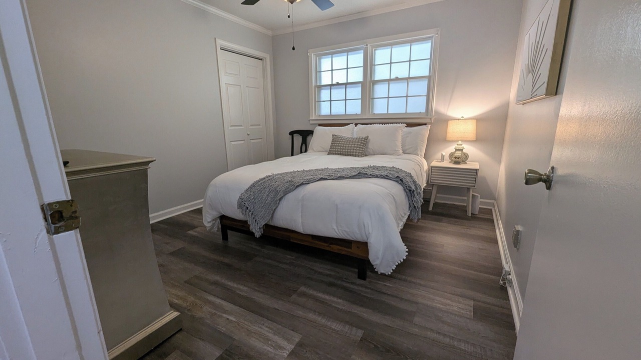 Photo of Bedroom in Taylors