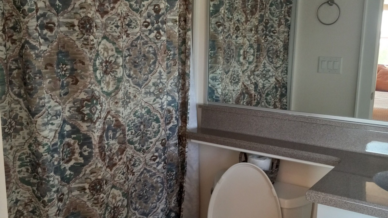 Photo of Bathroom in Hatteras