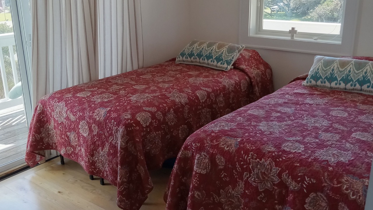 Photo of Bedroom in Hatteras