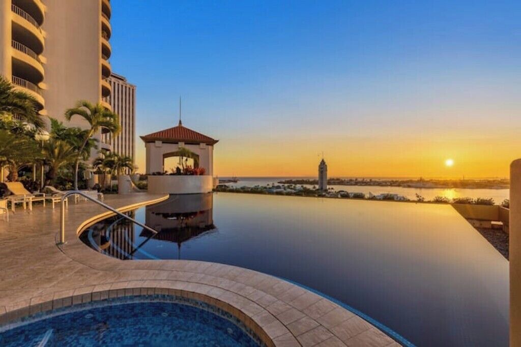Photo of Outdoor in Downtown Honolulu