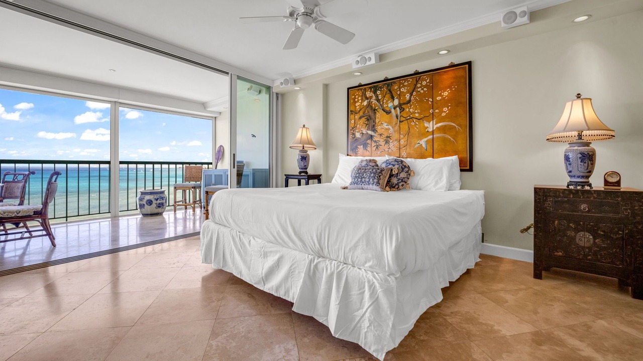 Photo of Bedroom in Diamond Head - Kapahulu - St. Louis