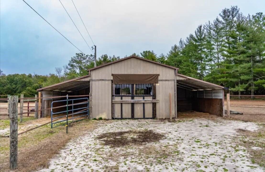 Photo of Outdoor in West End