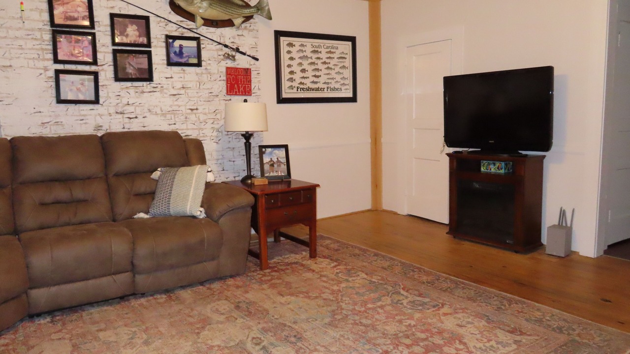 Photo of Livingroom in McCormick