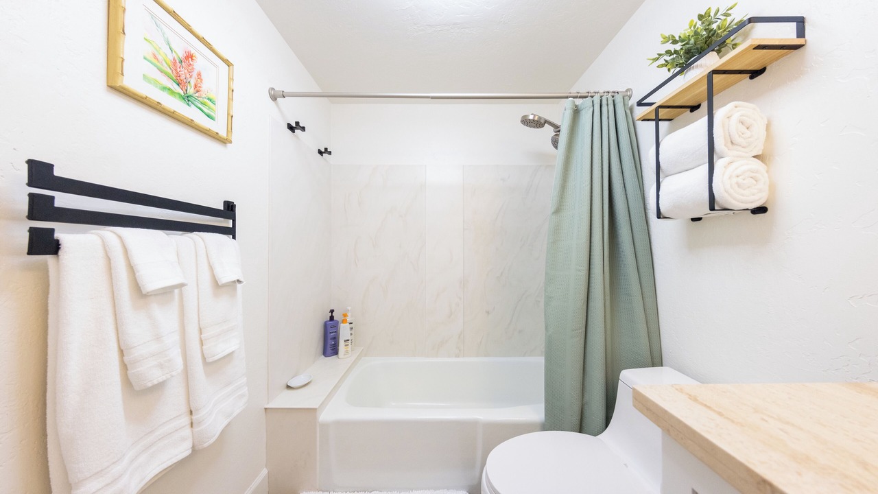 Photo of Bathroom in Waikoloa