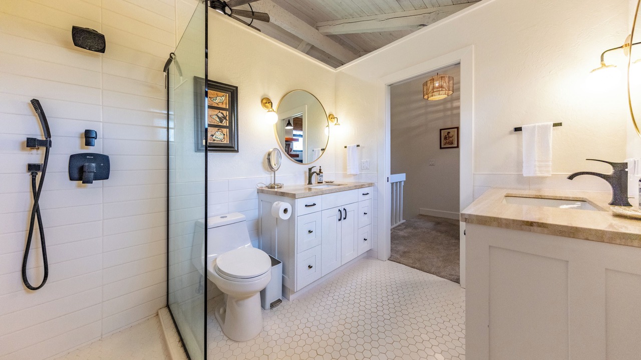 Photo of Bathroom in Waikoloa