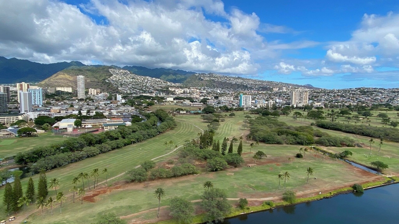 Photo of Bedroom in Diamond Head - Kapahulu - St. Louis