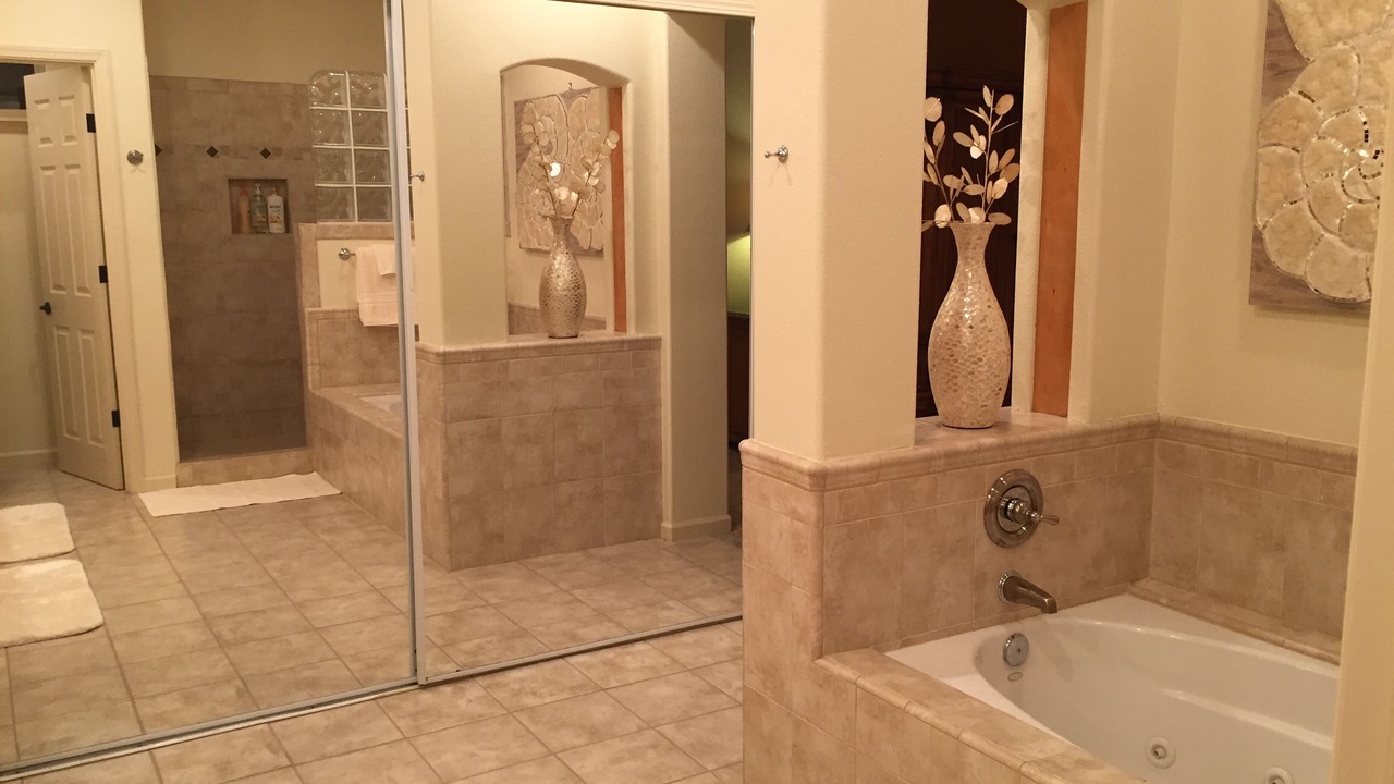 Photo of Bathroom in Kamuela