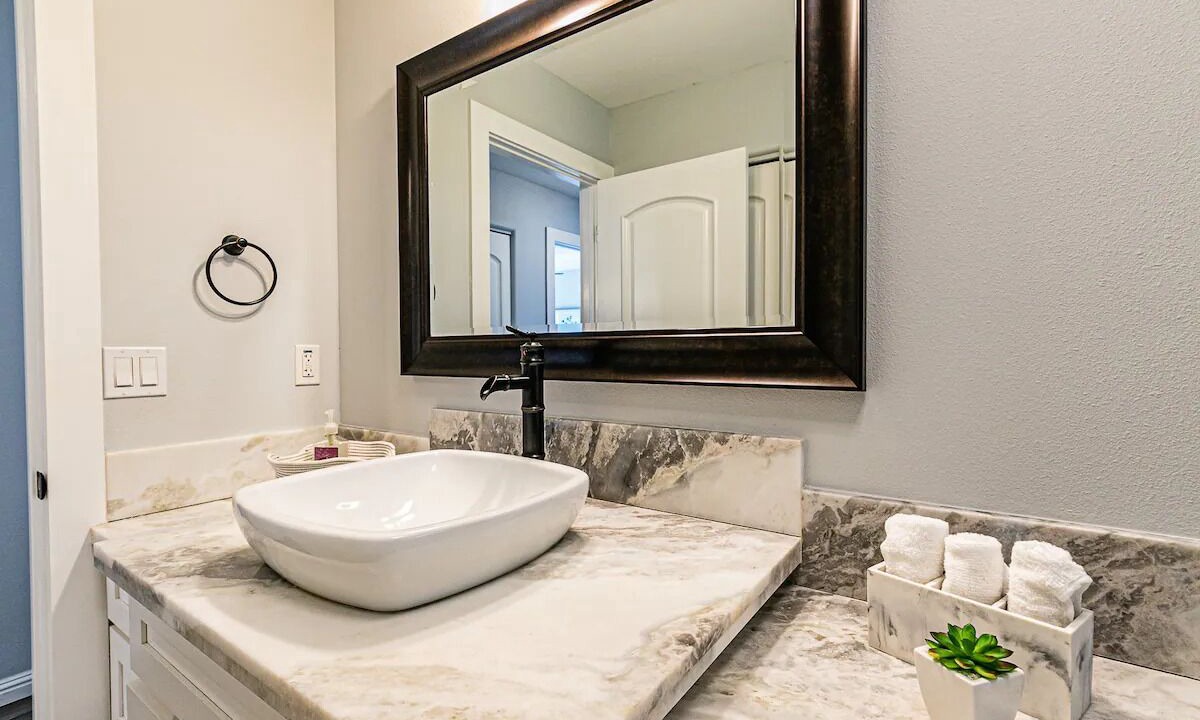 Photo of Bathroom in Keaau