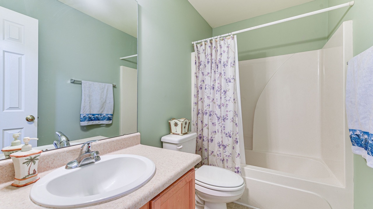 Photo of Bathroom in Longs