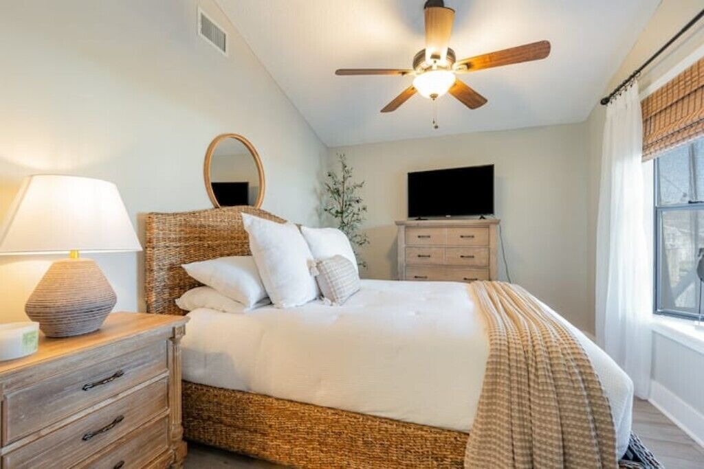 Photo of Bedroom in Garden City