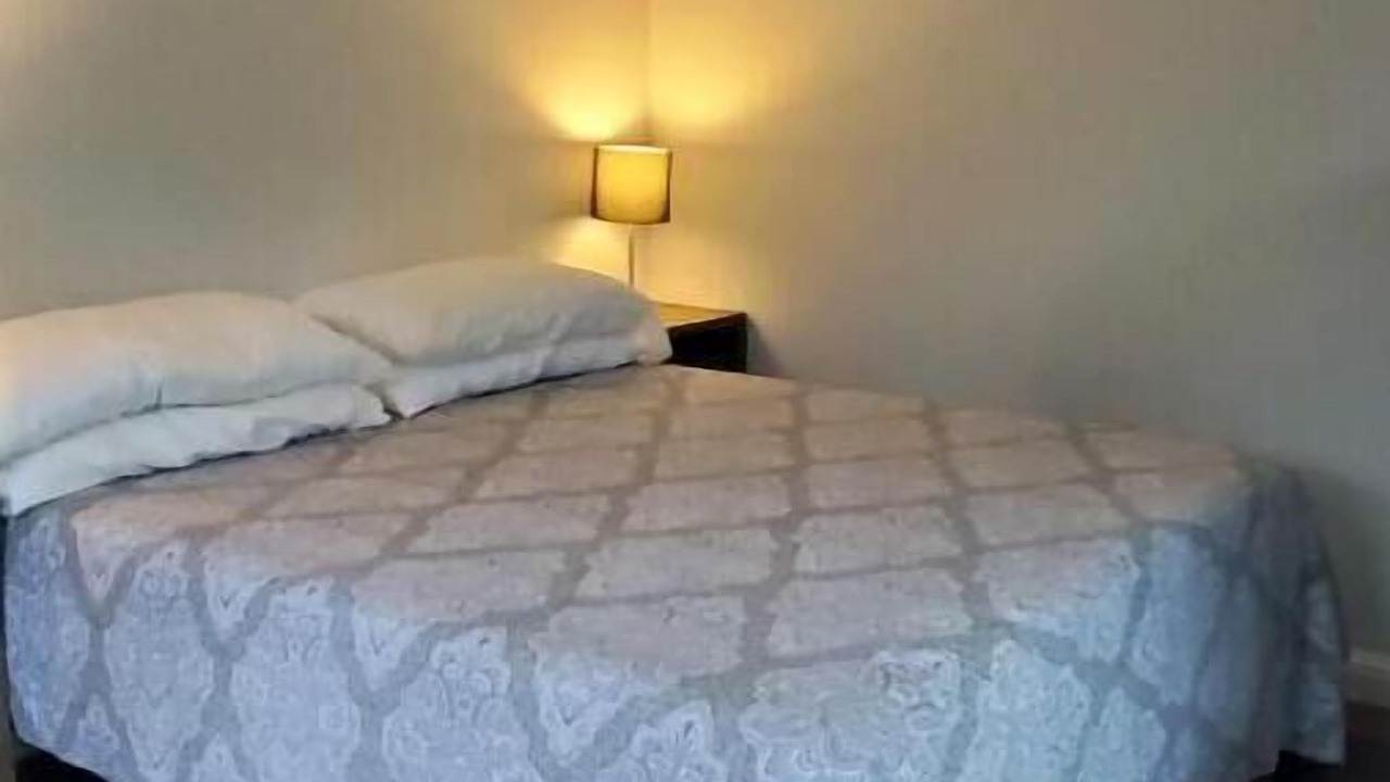 Photo of Bedroom in Glenwood
