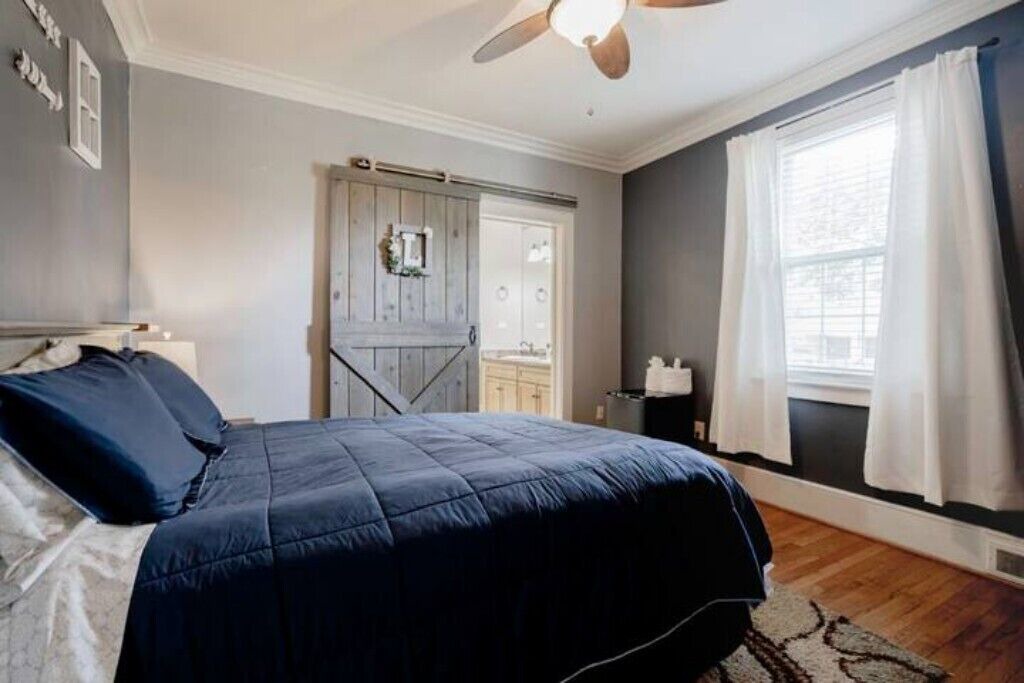 Photo of Bedroom in Rosewood