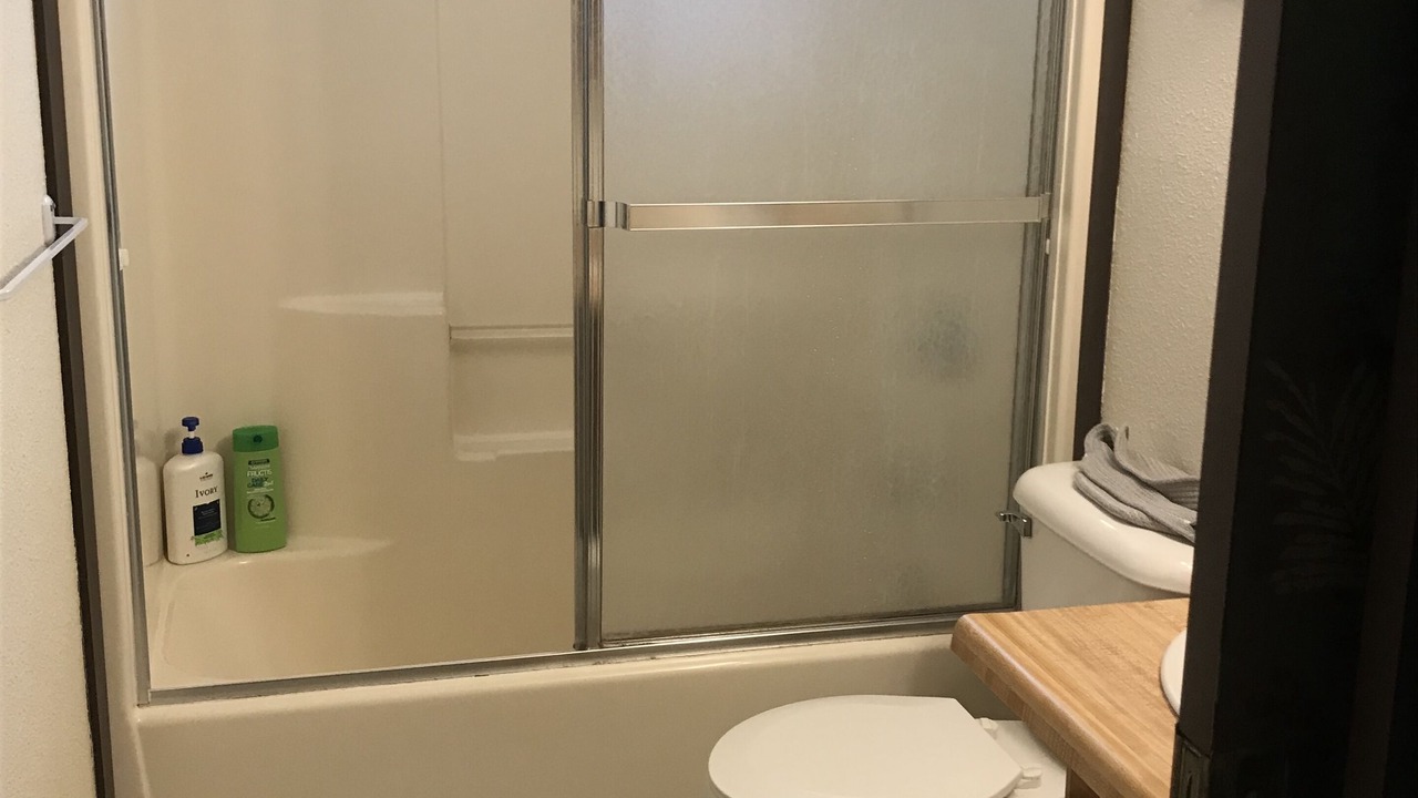 Photo of Bathroom in Historic Kailua Village