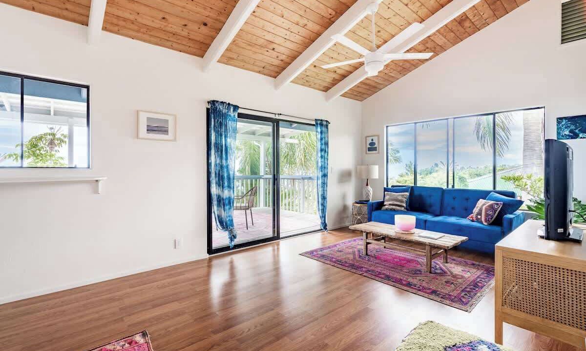 Photo of Livingroom in Kealakekua